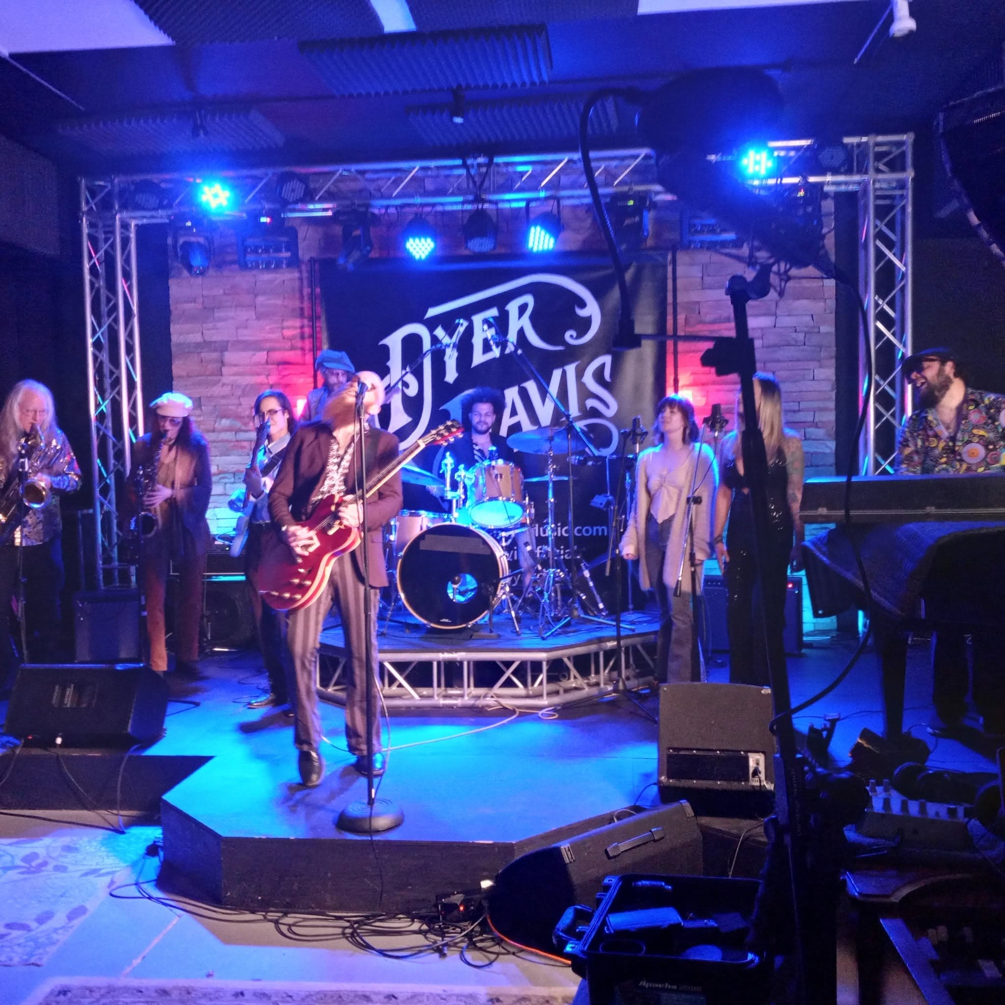 Acoustic Drum Kit Mic Setup at Studio Live USA